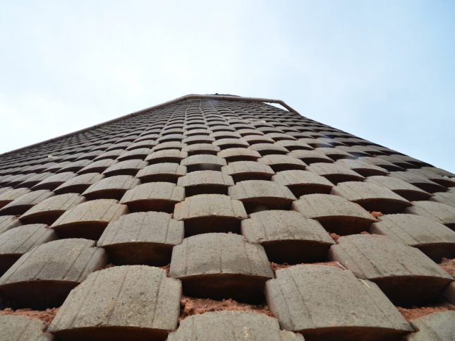 concrete retaining block (CRB) wall