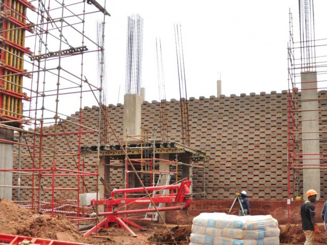 concrete retaining block (CRB) wall